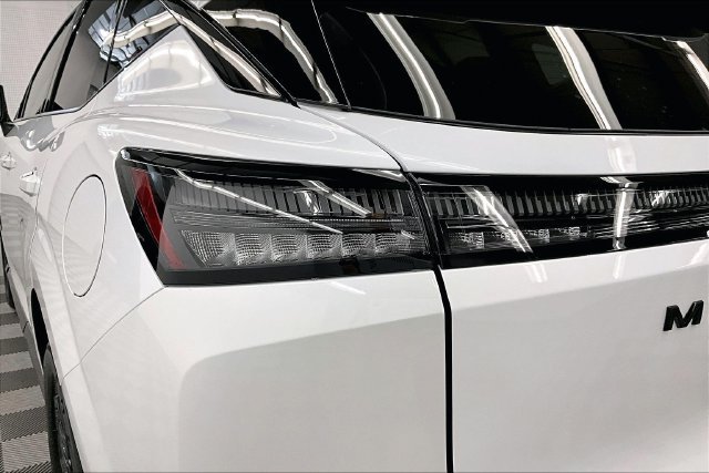 New 2027 Everest White Nissan Dark Armor image 20