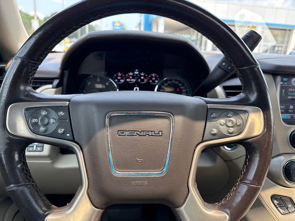 Used 2019 White GMC Denali image 16