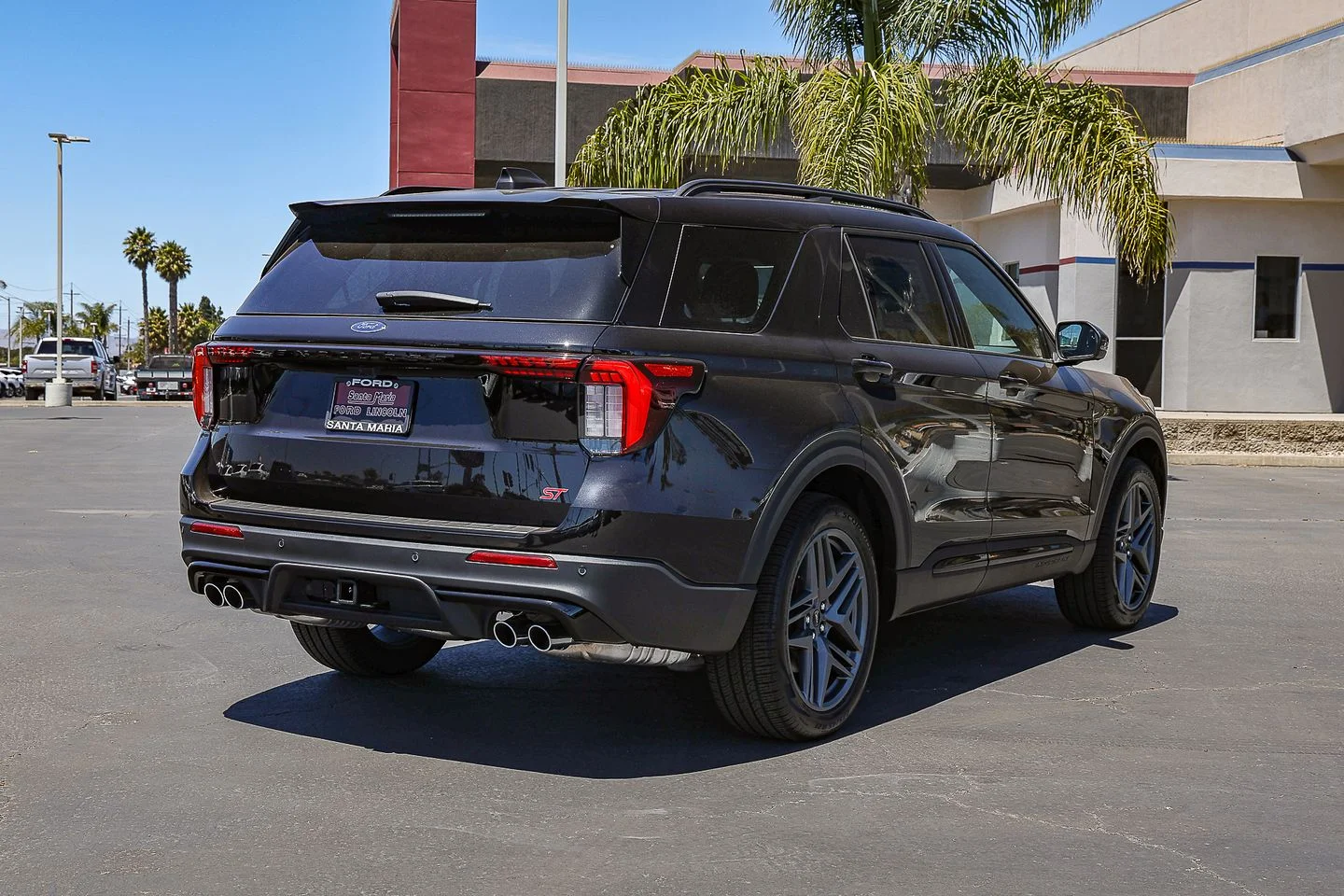 New 2026 Agate Black Metallic Ford ST image 4