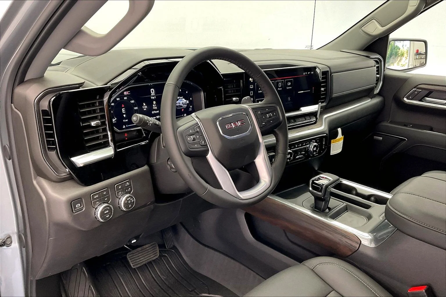 New 2026 Sterling Metallic GMC SLT image 4