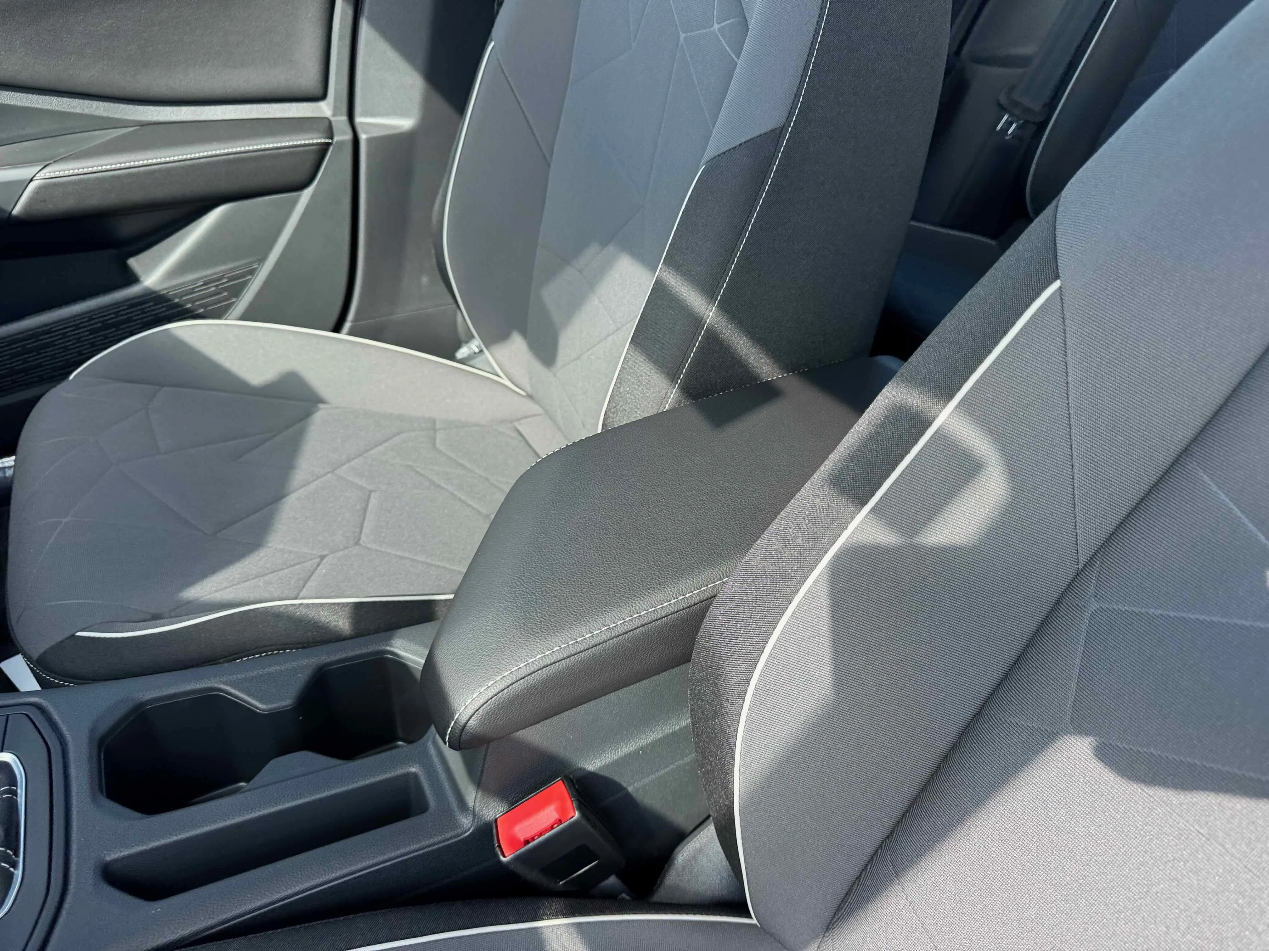 New 2026 Pure White Volkswagen Sport image 24