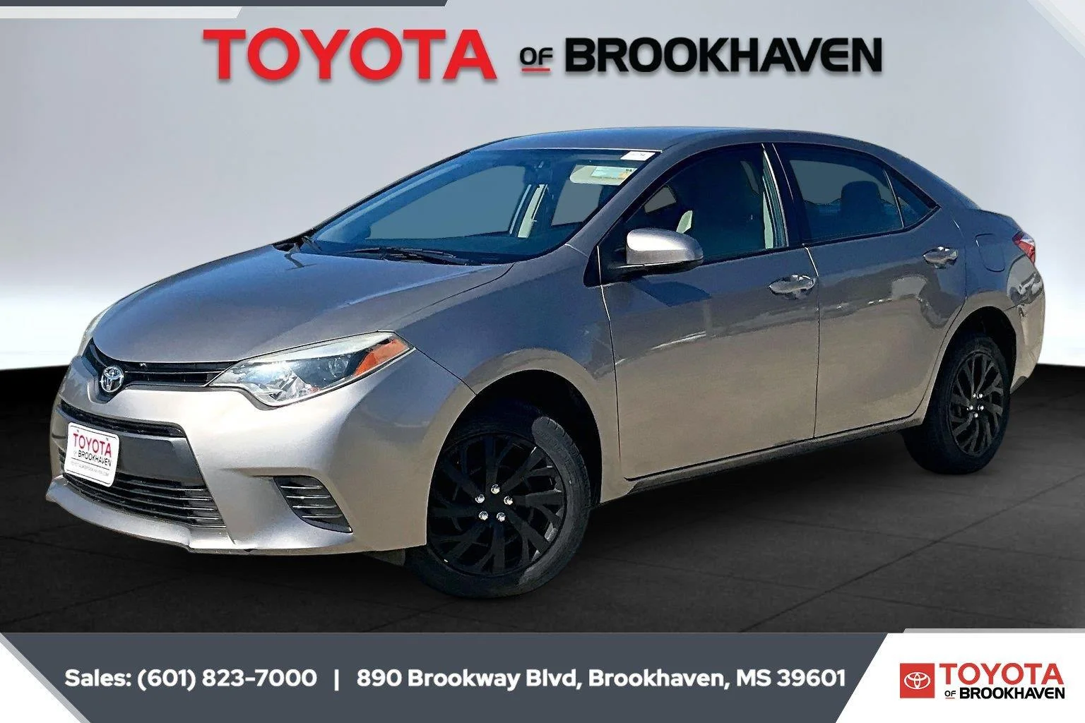 Used 2015 Brown Sugar Metallic Toyota LE image 10