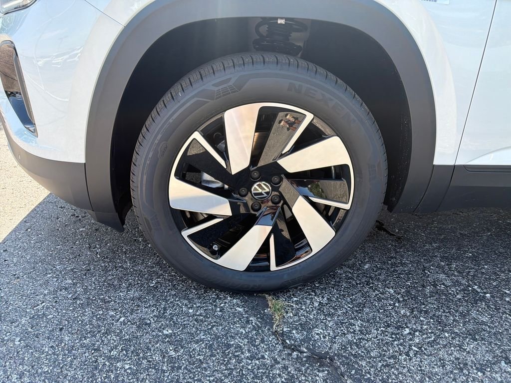 New 2026  Volkswagen 2.0T SE w/Technology image 25