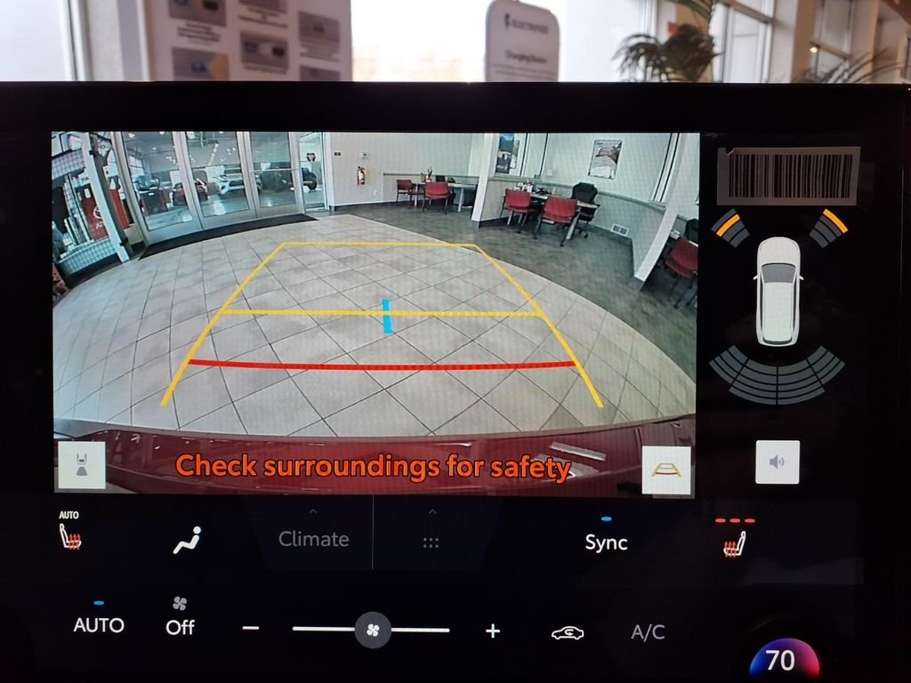 2026 Toyota bZ XLE - Photo 11