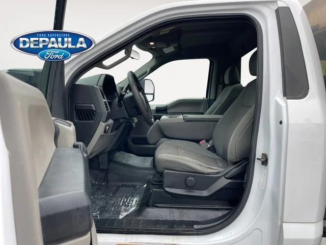 Used 2019 White Ford XL image 10