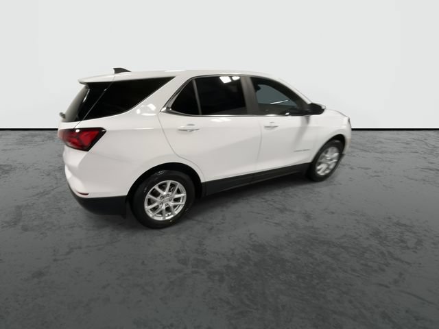 Used 2022 Summit White Chevrolet LT image 9