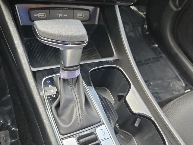 Used 2024 Silver Hyundai SE image 19