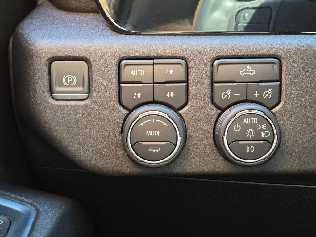 Used 2024 Red Chevrolet RST image 31
