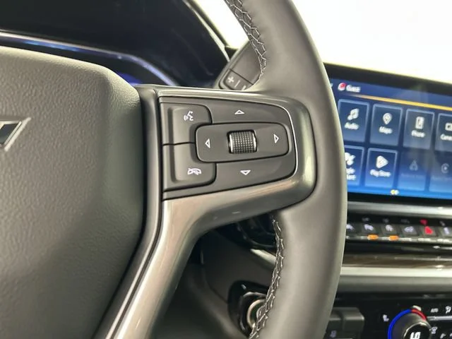 New 2026 Summit White Chevrolet LT image 13