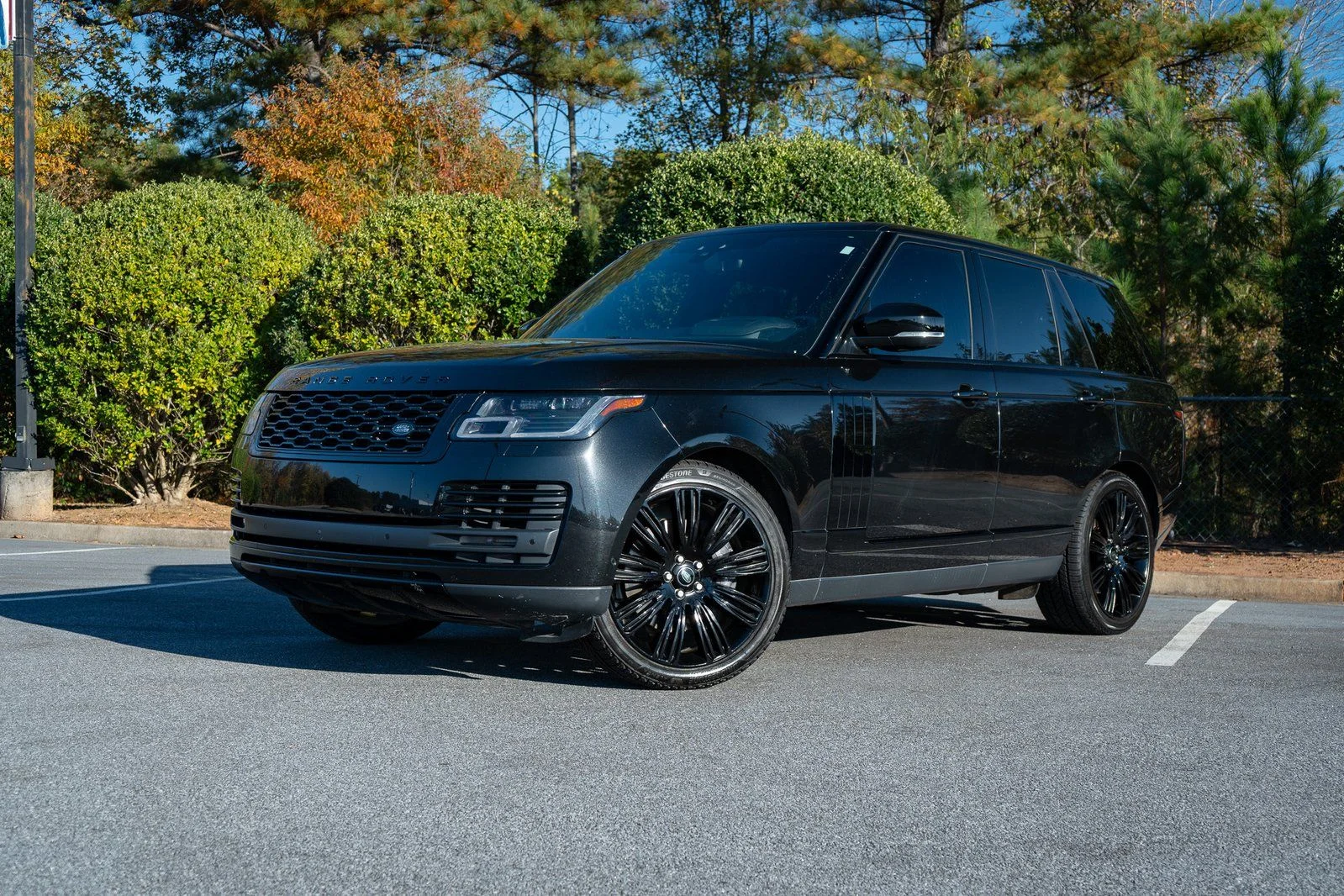 Used 2021  Land Rover Westminster image 2