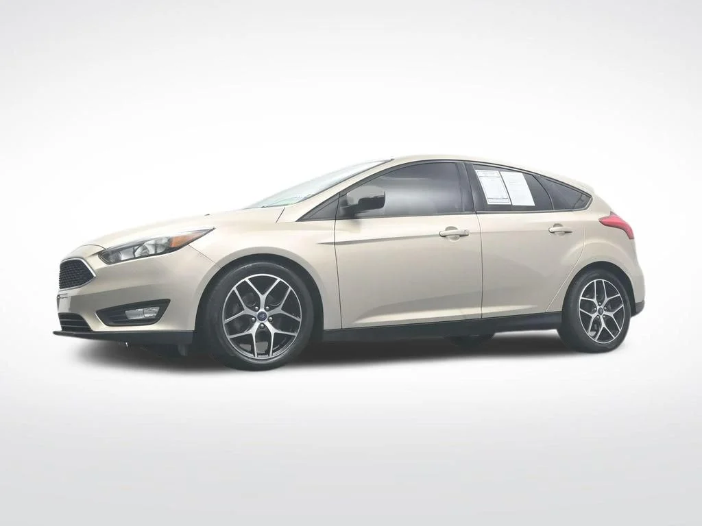Used 2017 White Gold Metallic Ford SEL image 43