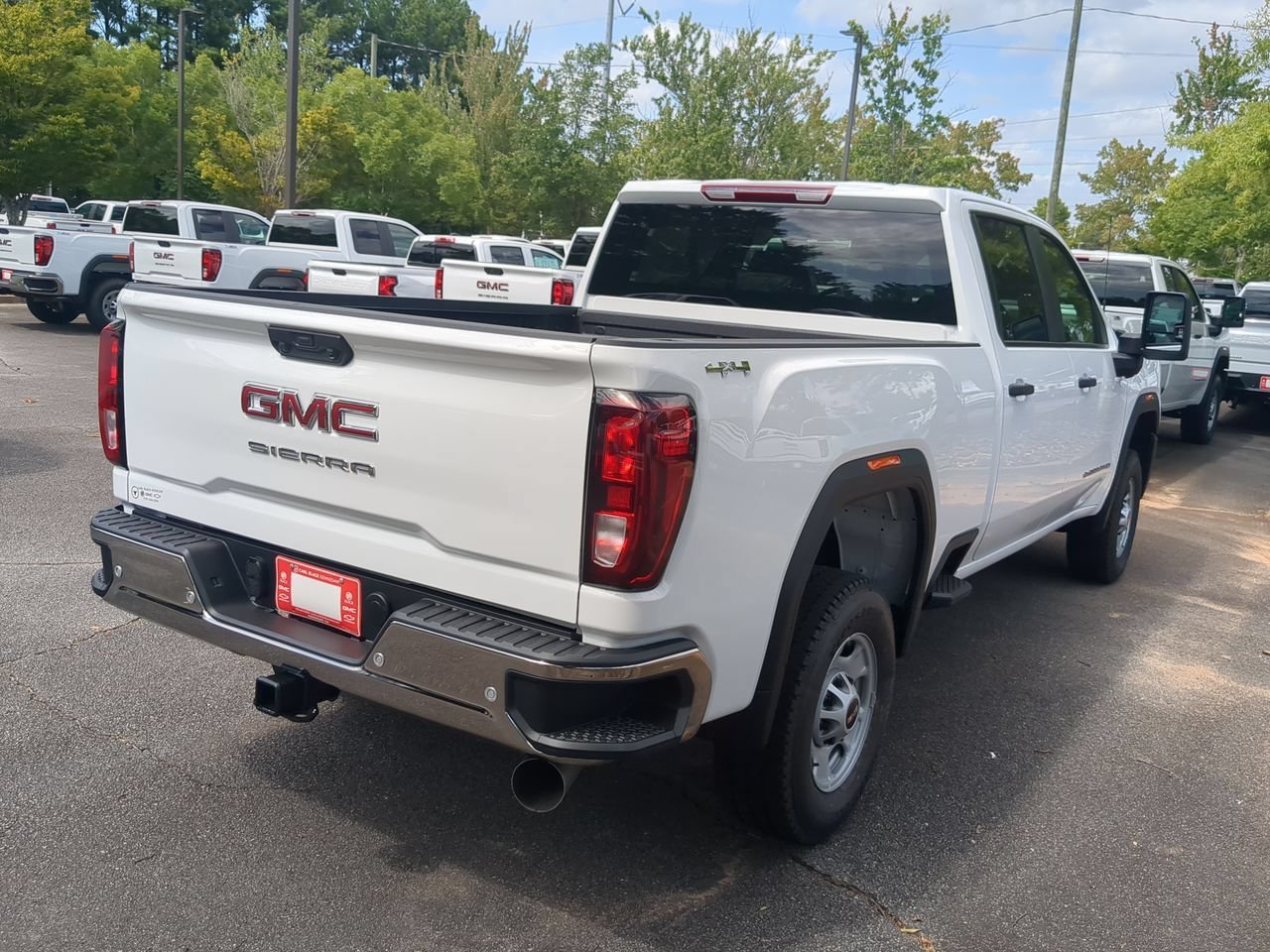 New 2026 Summit White GMC Pro image 8