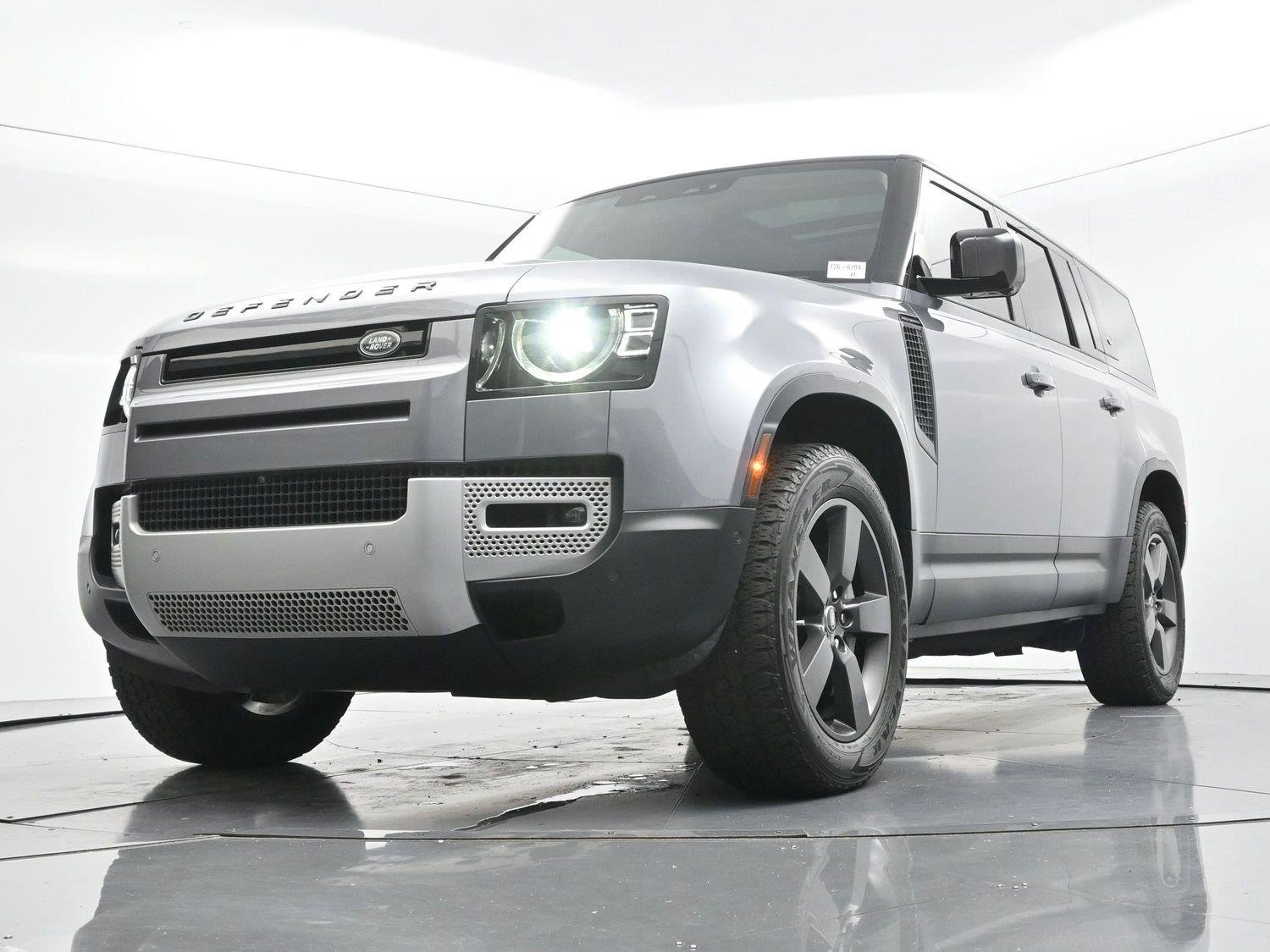 Used 2024 Eiger Grey Metallic Land Rover S image 55