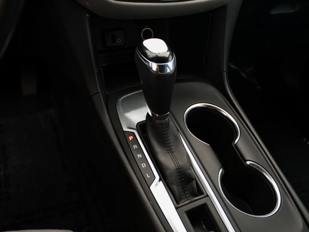 Used 2018 Iridescent Pearl Tricoat Chevrolet LT image 20