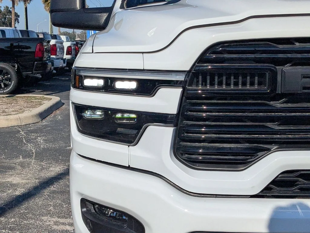 New 2026 Bright White Clear-Coat Exterior Paint RAM Laramie image 10