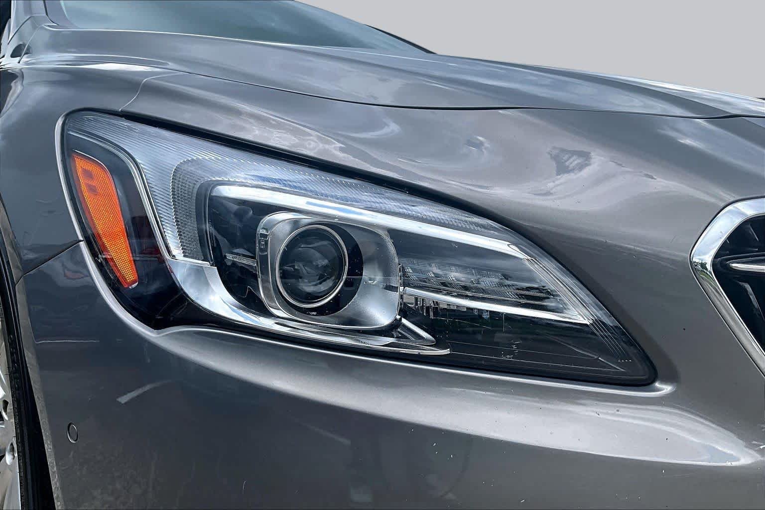 Used 2017  Buick  image 26