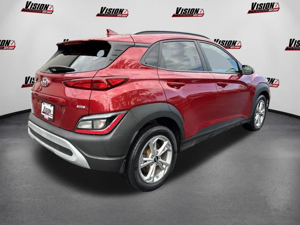 Used 2023 Red Hyundai SEL image 5