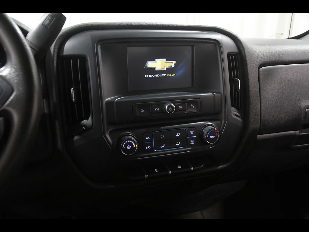 Used 2018 Black Chevrolet Custom image 9