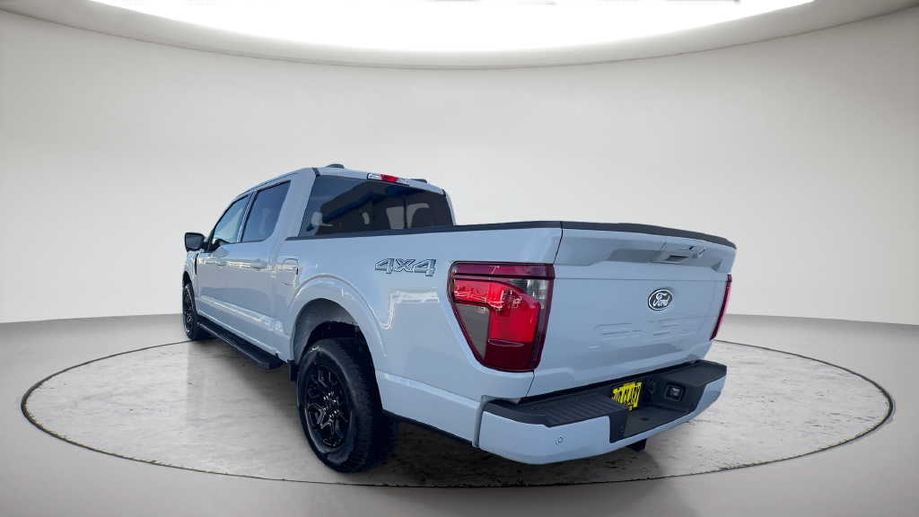 New 2026 Avalanche Ford XLT image 9