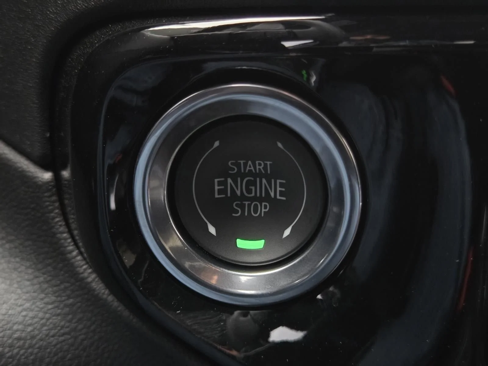 New 2026 Summit White GMC Elevation image 10