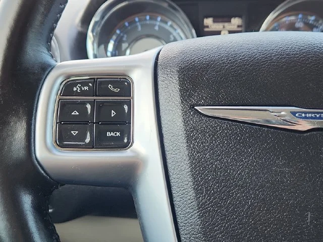 Used 2013 Black Chrysler Touring image 38