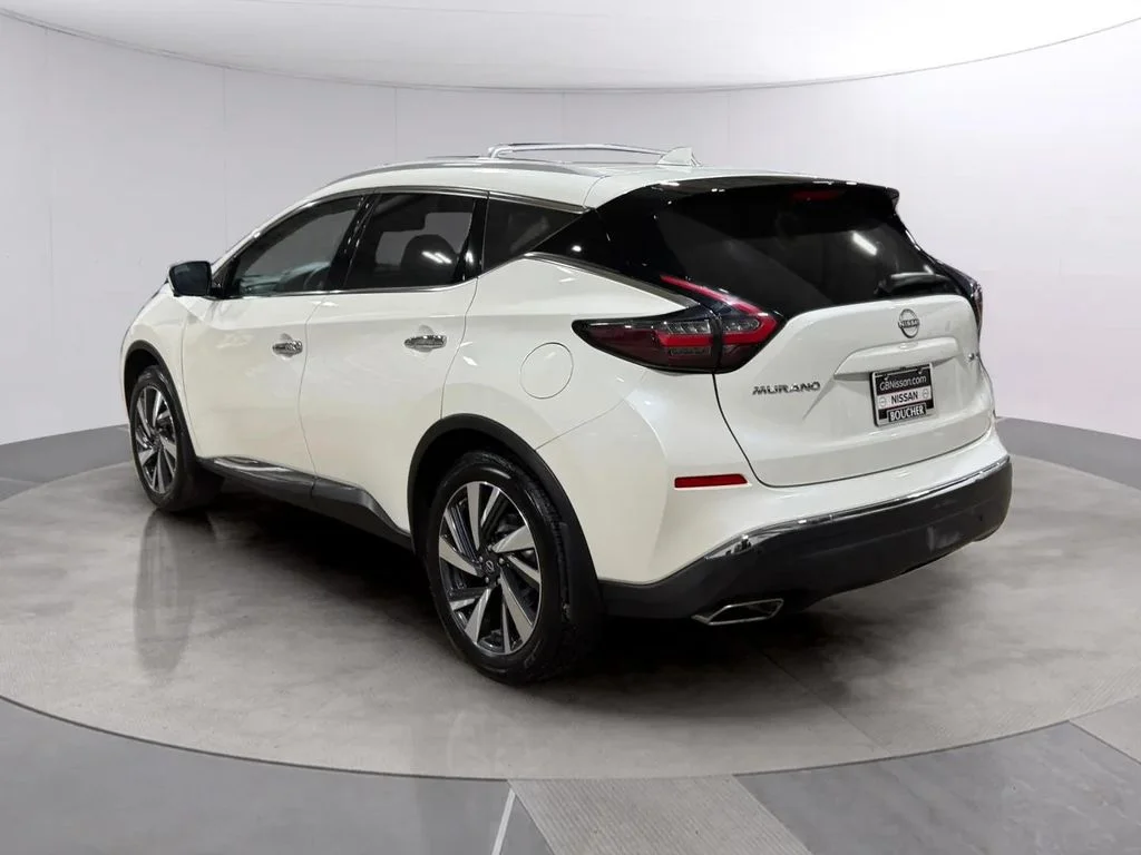 Used 2023 Pearl White Tricoat Nissan SL image 6