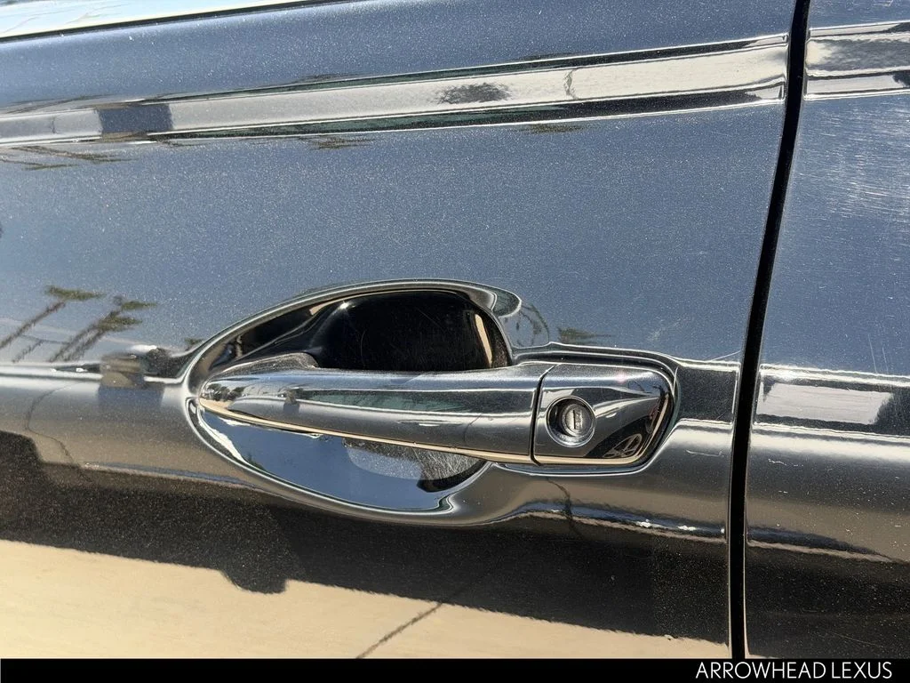 Used 2012 Black Lexus 350 image 9