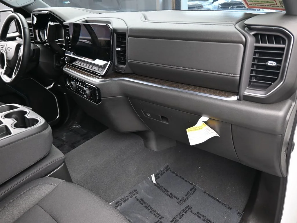Used 2023 Summit White Chevrolet RST image 44