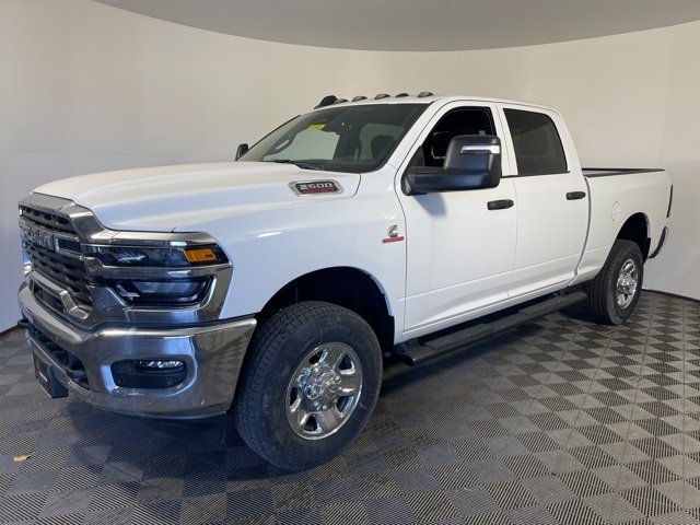 2025 Ram 2500 Tradesman photo 3
