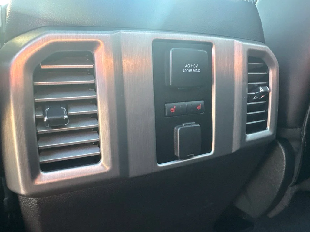 Used 2017 Gray Ford Platinum image 34