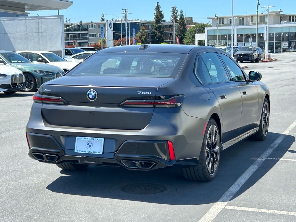 2025 Bmw 760i xDrive photo 3
