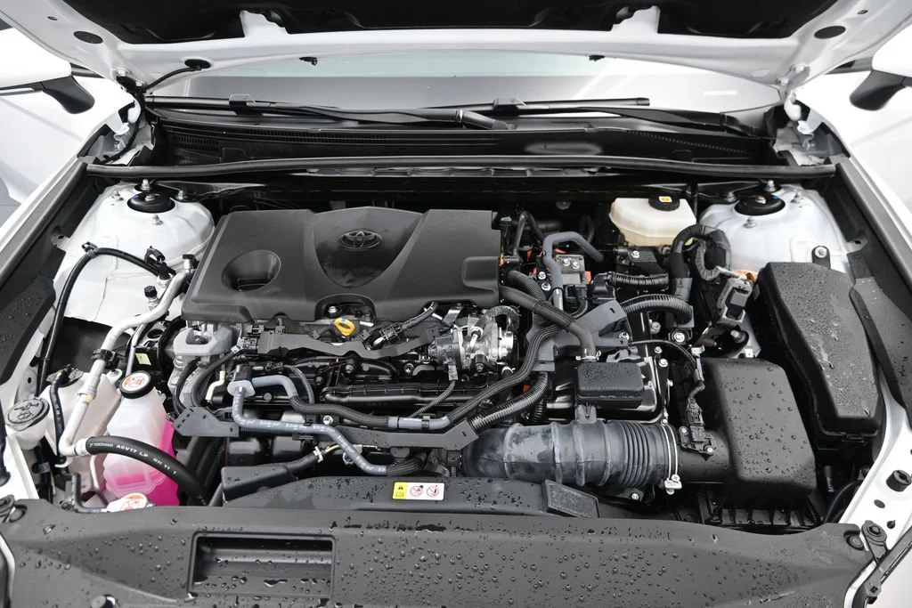 Used 2025 White Toyota SE image 17