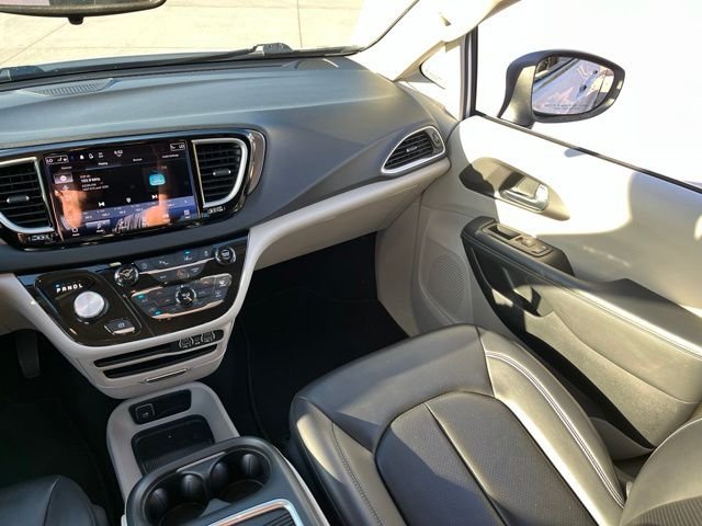 Certified Used 2023 White Chrysler Touring L image 9