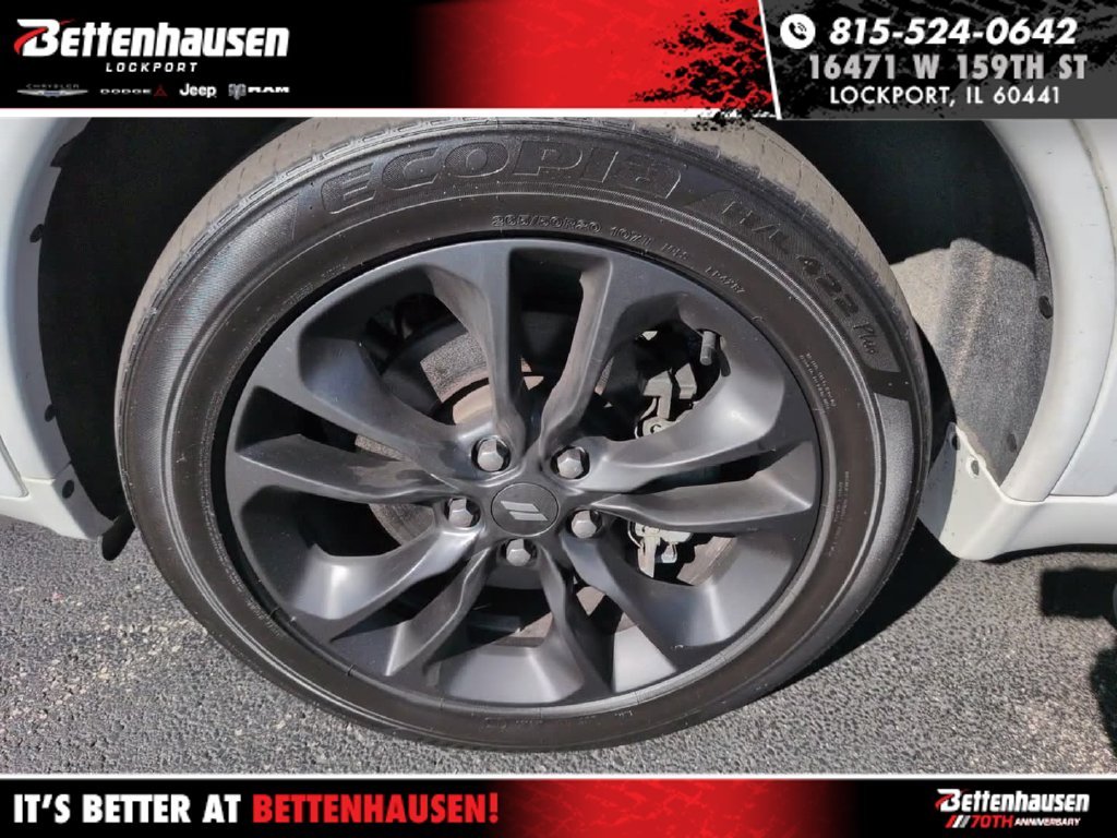 Used 2024 White Dodge R/T Premium image 13