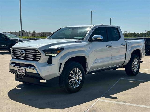 Certified Used 2024 WIND CHILL PEARL Toyota  image 7