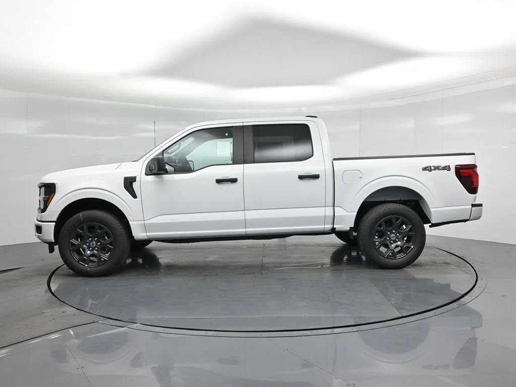 New 2026 Oxford White Ford STX image 22