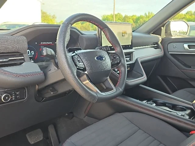 Used 2025 Black Ford ST-Line image 28