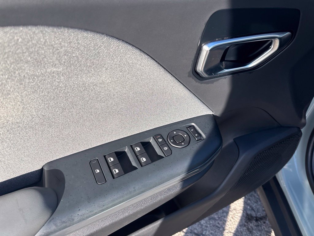 Used 2025 Gray Kia EX image 10