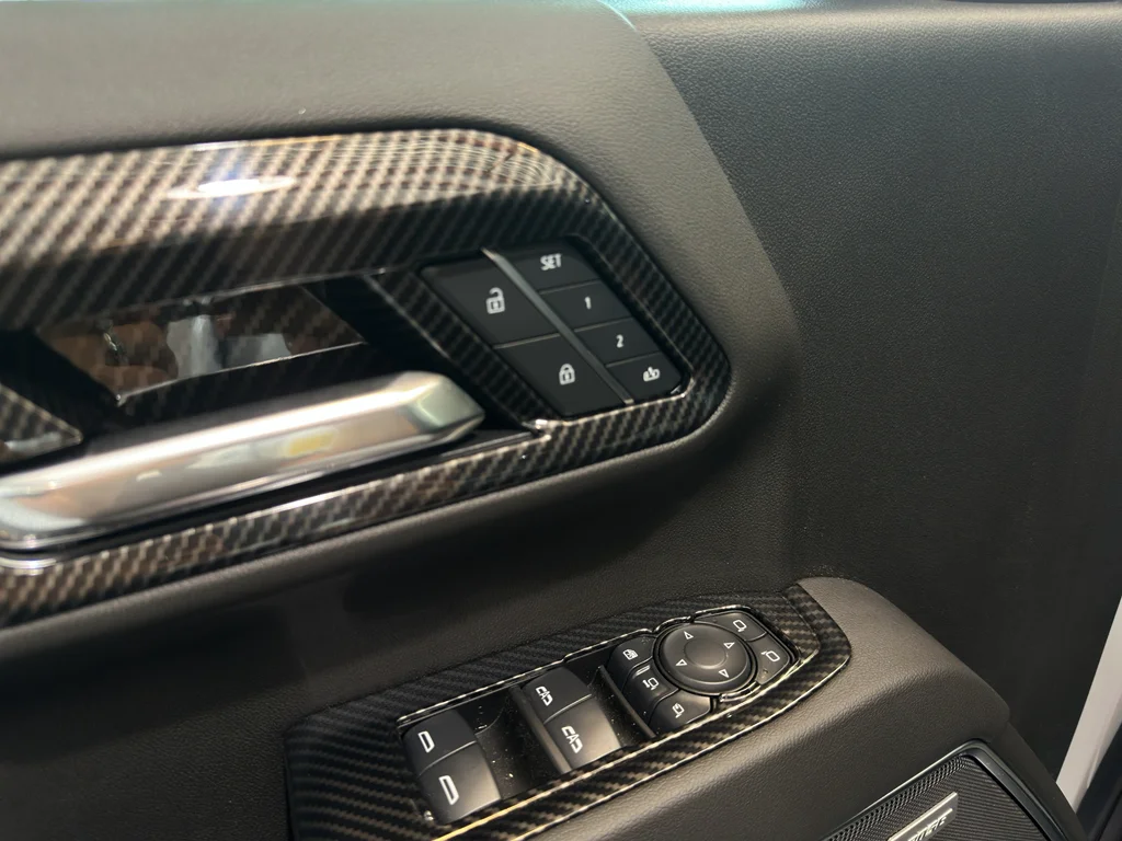 2025 Chevrolet Silverado 2500 HD LTZ - Photo 33