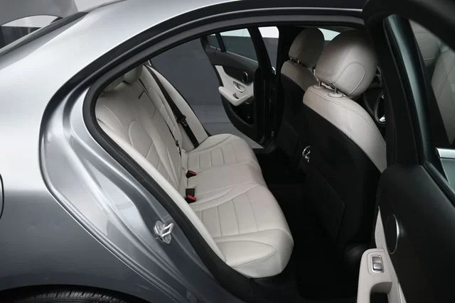 Used 2016 Silver Mercedes-Benz C 300 image 24