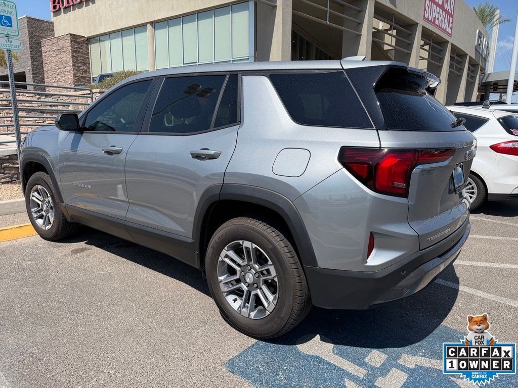 Used 2026 Sterling Metallic GMC FWD Elevation image 5