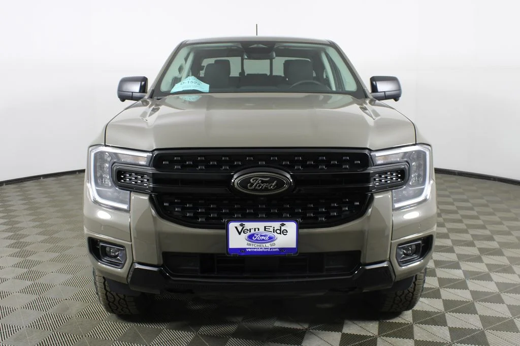 New 2026 Marsh Gray Ford XLT image 2