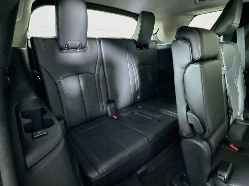 Certified Used 2027 White INFINITI LUXE image 38