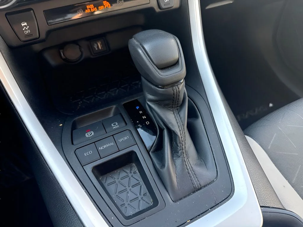 Used 2023 Silver Toyota XLE image 13