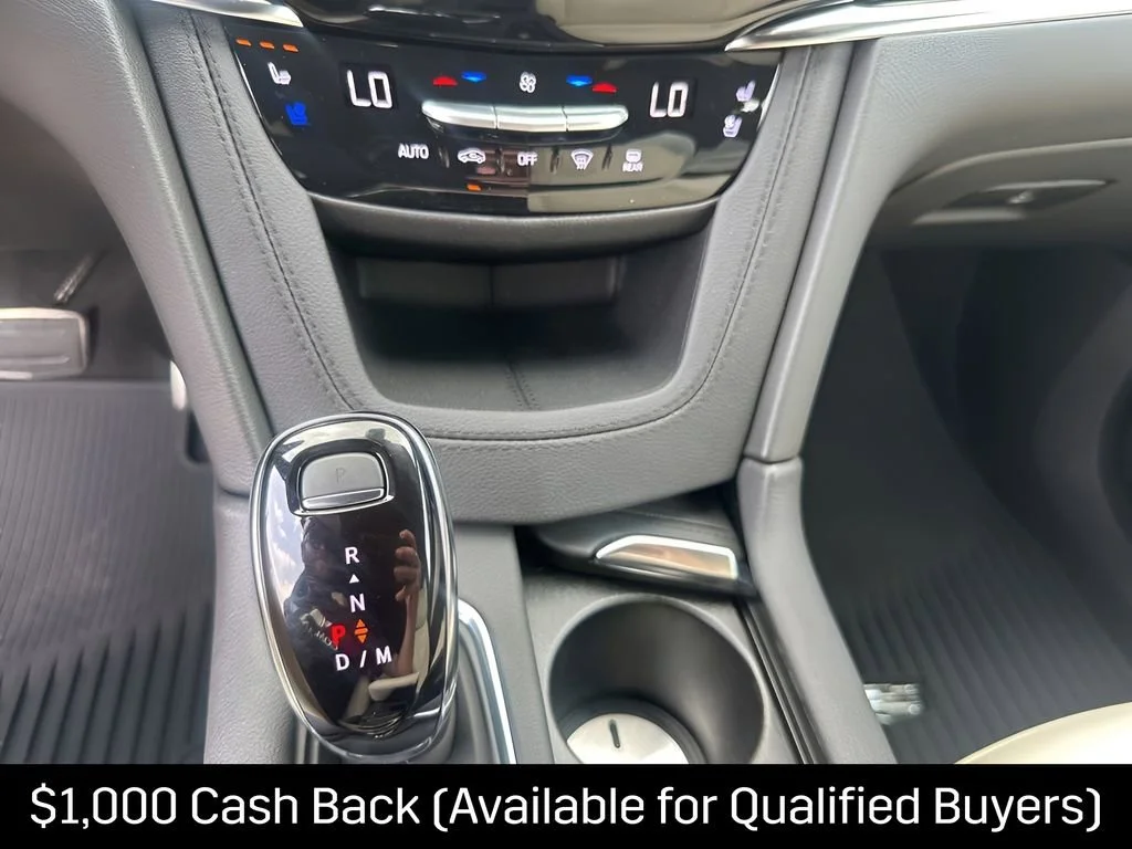 2025 Cadillac XT6 Sport - Photo 38