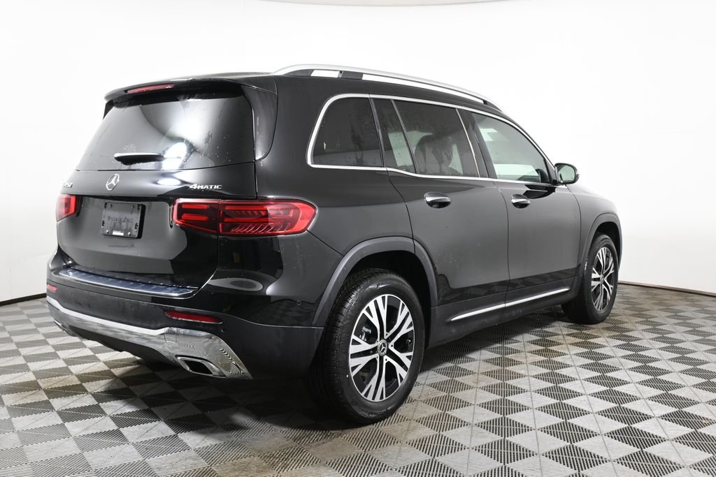 Used 2026 Night Black Mercedes-Benz GLB 250 image 7