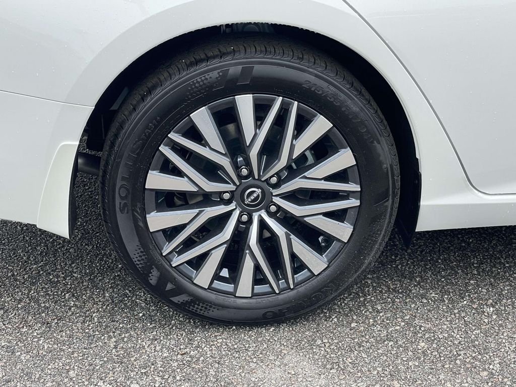 New 2026 Pearl White TriCoat Nissan SV image 7