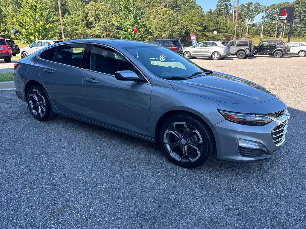 Used 2024 Mineral Gray Metallic Chevrolet 4dr Sdn 1LT image 3