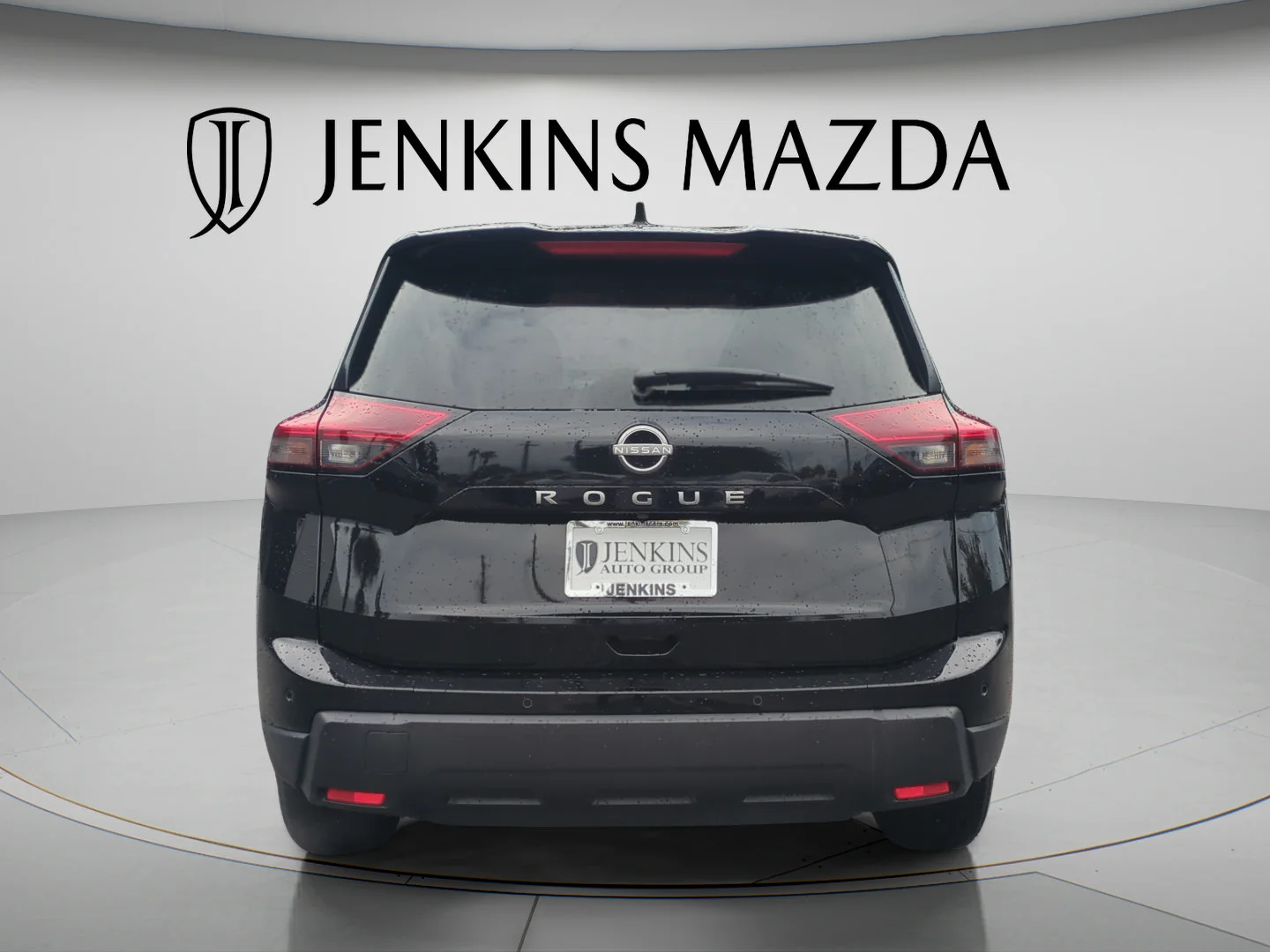Used 2025 Super Black Nissan SV image 6