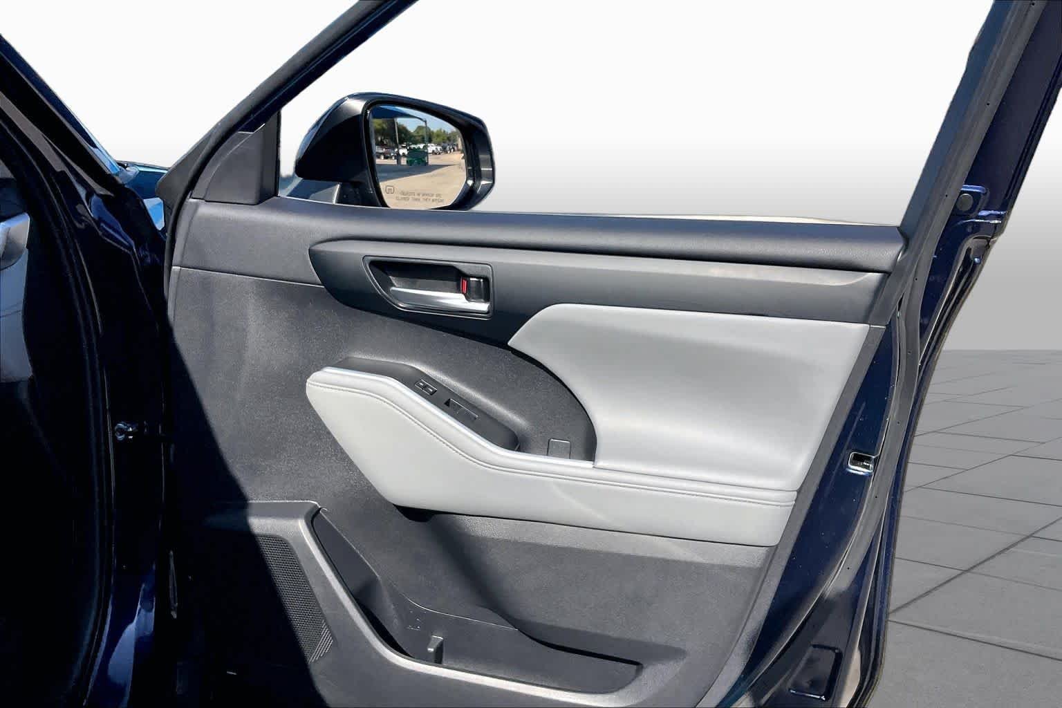 Used 2024 Blueprint Toyota XLE image 23